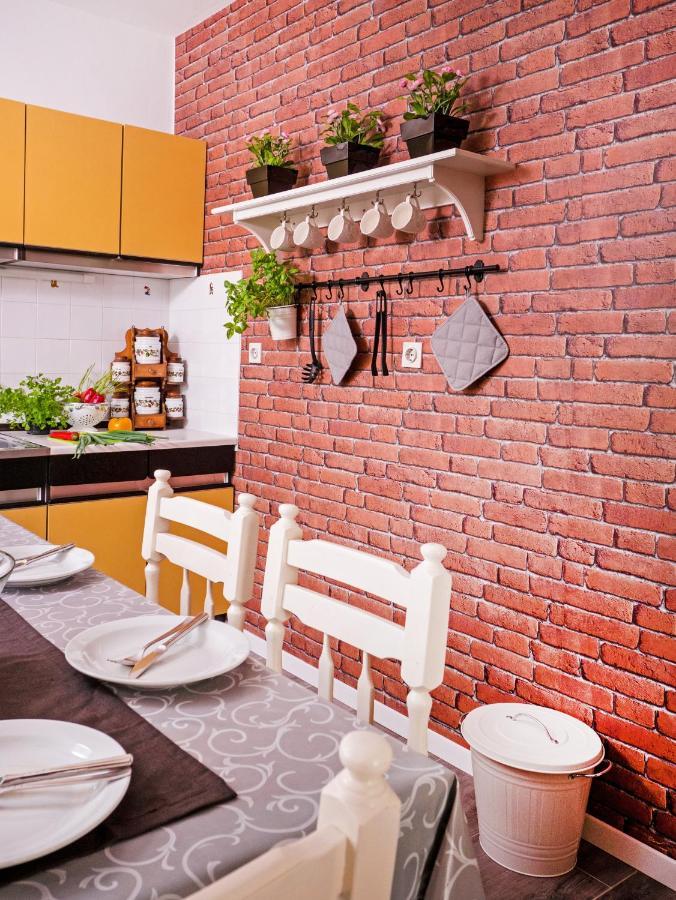 Apartmani Maretimo Primošten Buitenkant foto